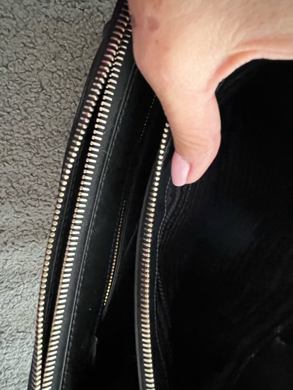 Prada Black Saffiano Satchel with Gold Hardware - Picture 5 of 6